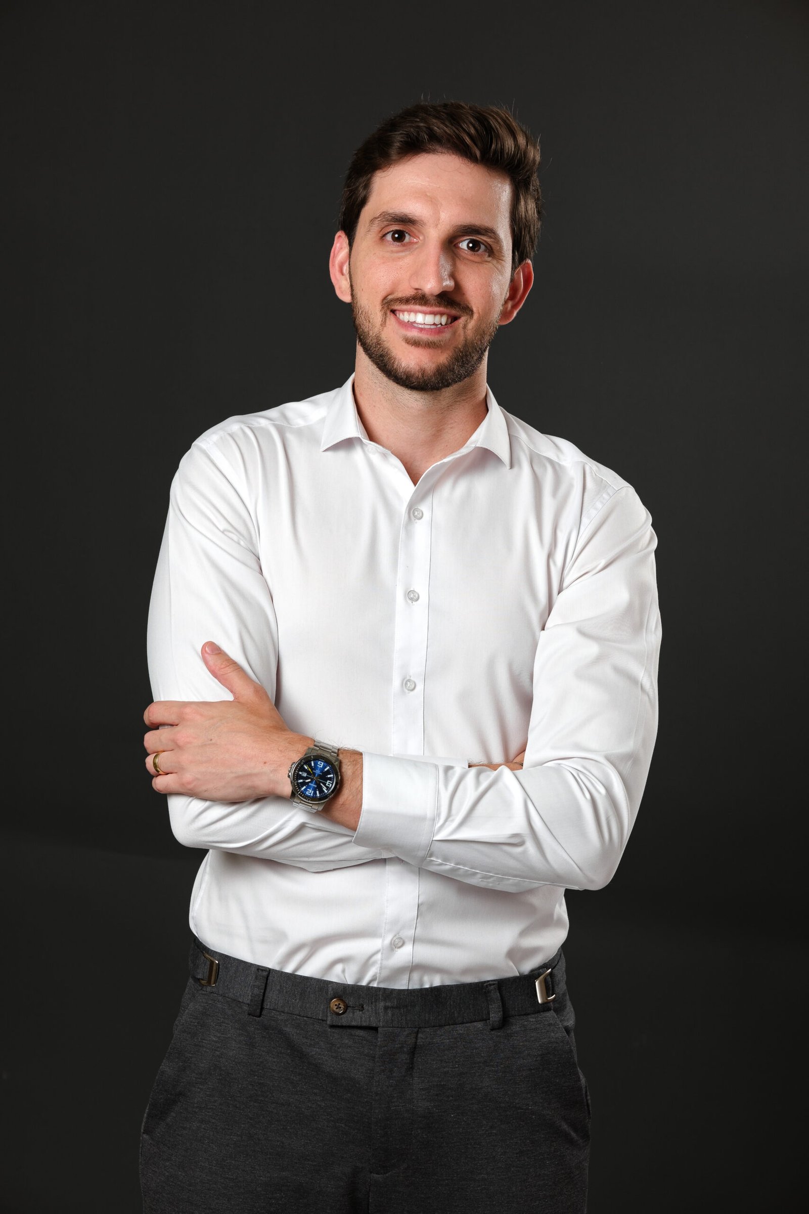 Dr. Bruno Urzedo - Oral Sin Implantes Barretos